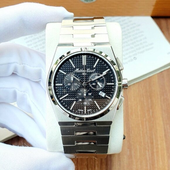 Mens Tissot Black Dial Luxury 41mm Watch New - Picture 1 of 8